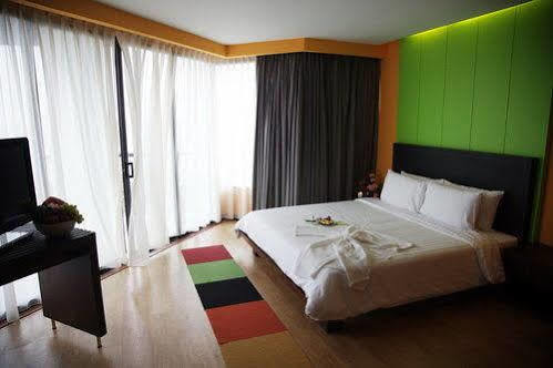 The Sez Hotel Bangsaen Zewnętrze zdjęcie